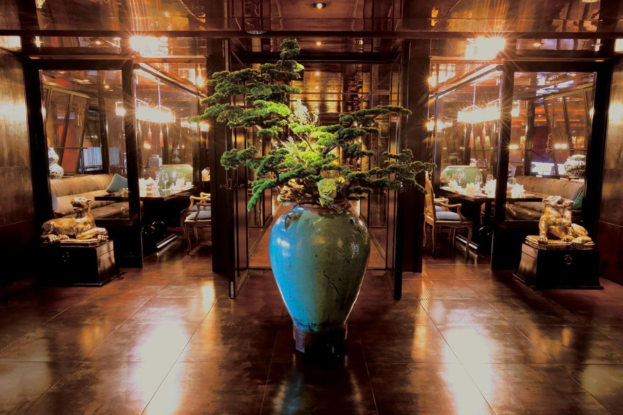 Palais De Chine Hotel Taipei Dış mekan fotoğraf The interior of the restaurant